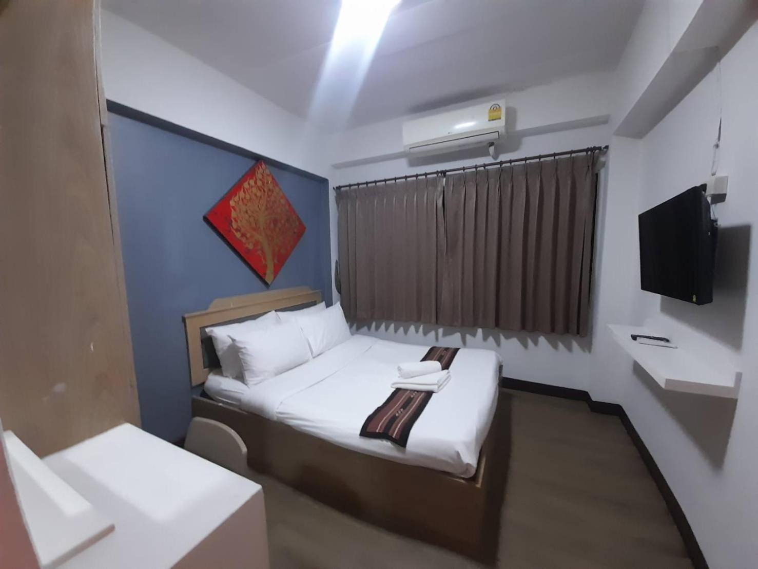 Home Place Hotel Chiang Mai Exterior photo